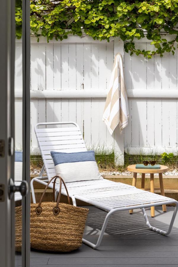 Inn On The Beach Харуич Порт Екстериор снимка